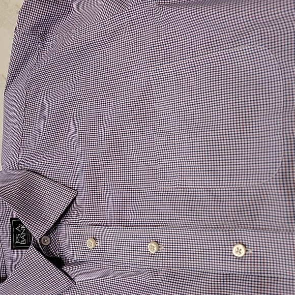 Jos A. Bank Traveler men's shirt - Picture 4 of 5